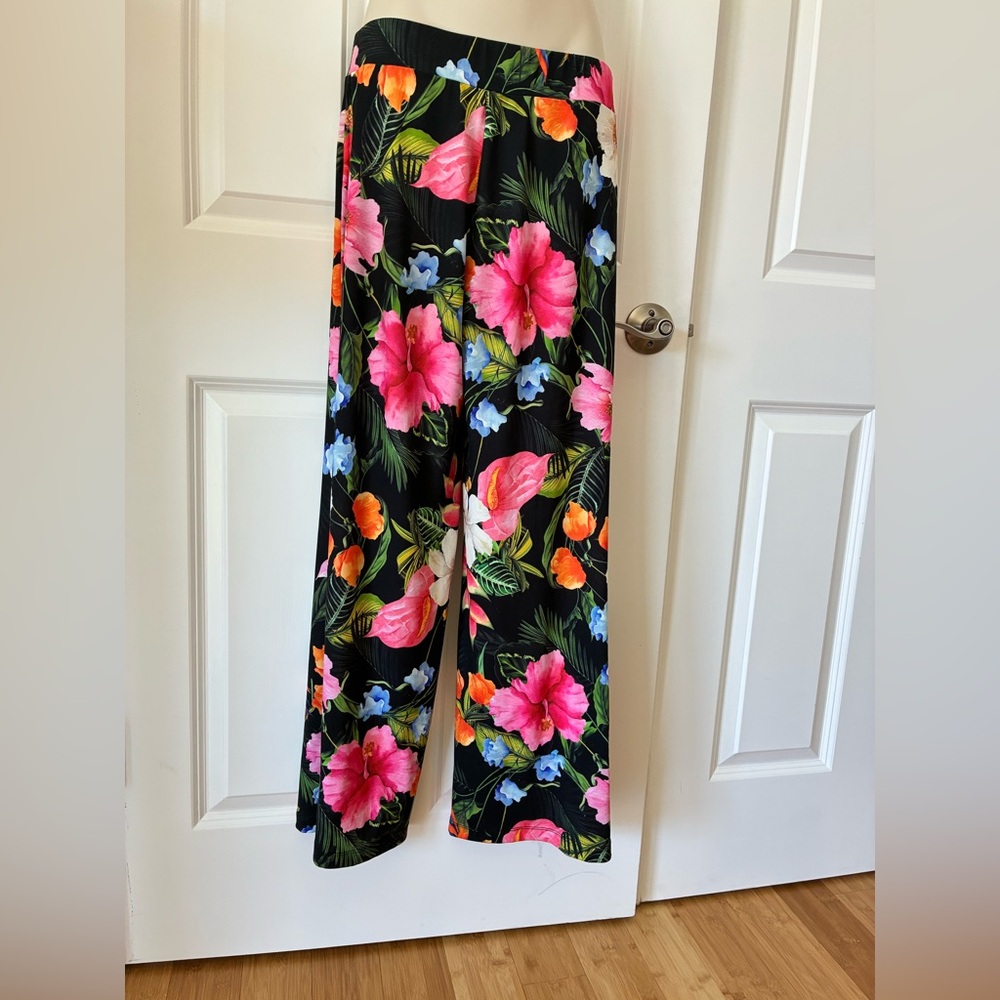 Boston Proper Tropical Print Pants